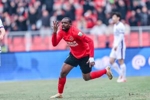 中超首胜！铁人3-0津门虎 津门虎一球未进负9分垫底 姆本扎破门