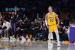主场高呼MVP！肯纳德13中8高效再砍23分6板2助3断