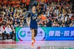 外线火力差距悬殊!广东三分44投仅11中 广州三分20中9