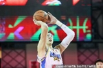 记者：G2对北京来说是退无可退 他们应该降速打阵地 控制好失误