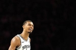 文班亚马今天鏖战48分钟42秒 创个人NBA生涯单场之最